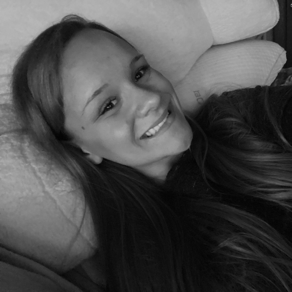 Meet your Posher, Genevieve